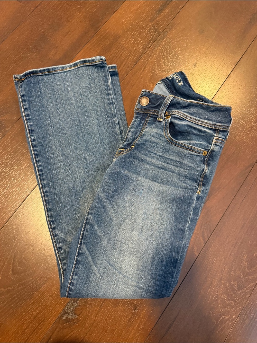 American Eagle Outfitters Women's Light Blue Boot Cut Jeans